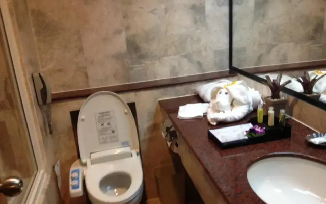 The Four Wings Hotel Bangkok