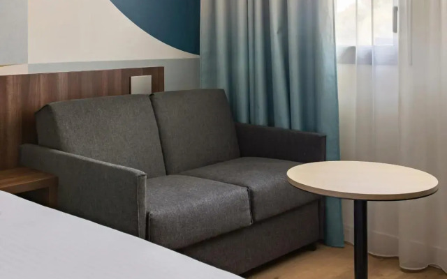 Holiday Inn Marseille Airport by IHG