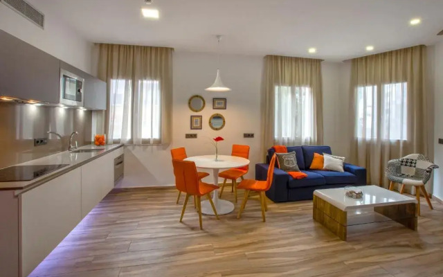 Gran Marina Suites