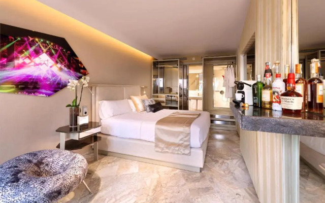 Ushuaïa Ibiza Beach Hotel - Adults Only