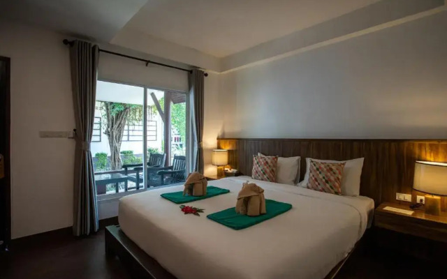 Southern Lanta Resort Hotel