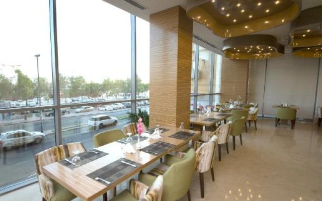 Best Western Plus: Pearl Creek Hotel