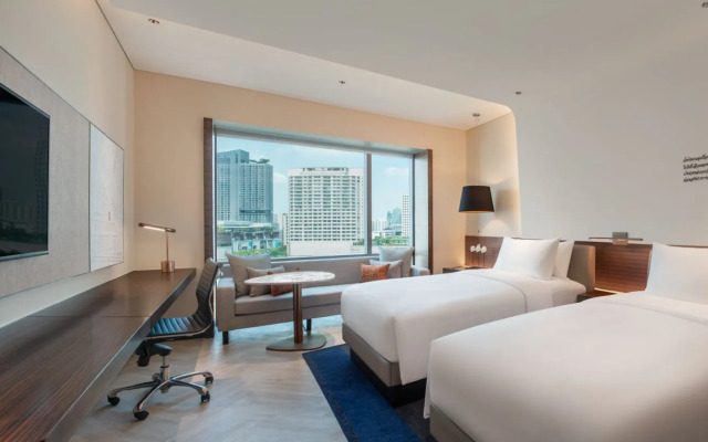 Le Meridien Bangkok
