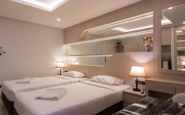 B your home Hotel Donmueang Airport Bangkok Hotel