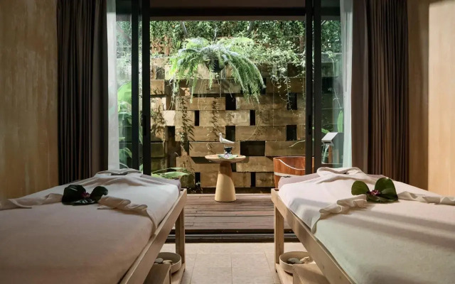 Dinso Resort & Villas Phuket, Vignette Collection by IHG