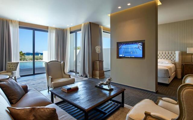 Pelagos Suites Hotel & Spa