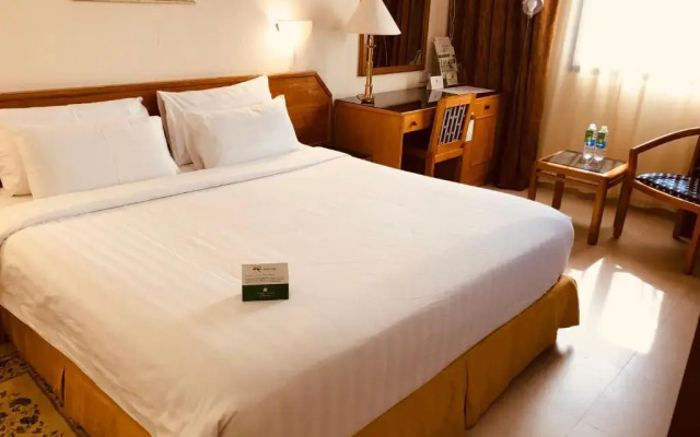 Hotel Al Madinah Holiday