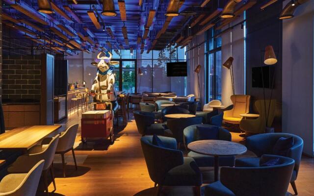 Revier Hotel - Dubai