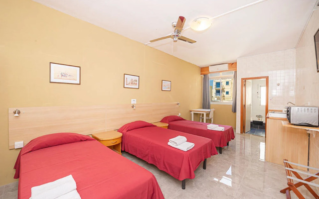 Alborada Aparthotel