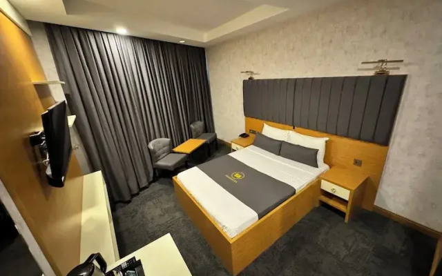 E5 Park Hotel