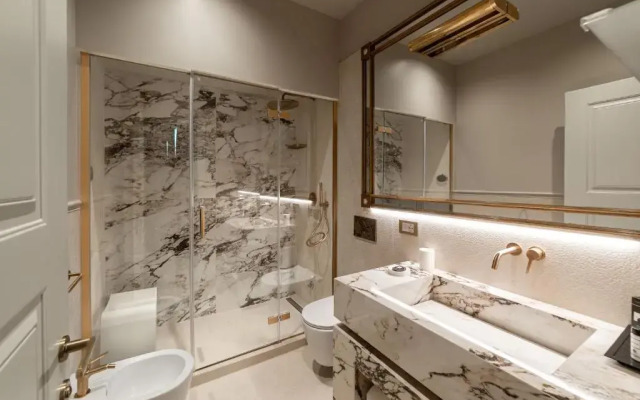 HT6 Hotel