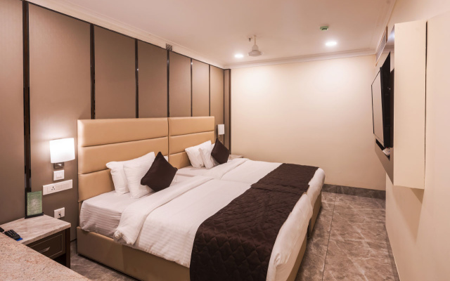 RKN Grand Hotel
