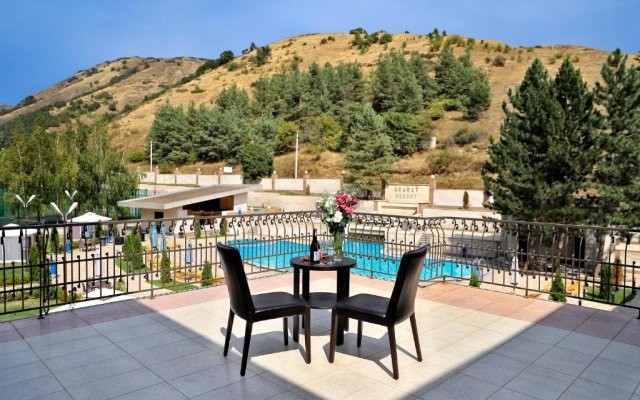 Aghveran Ararat Resort Hotel