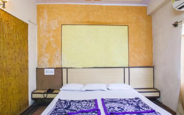 Hotel Chandra Gupta