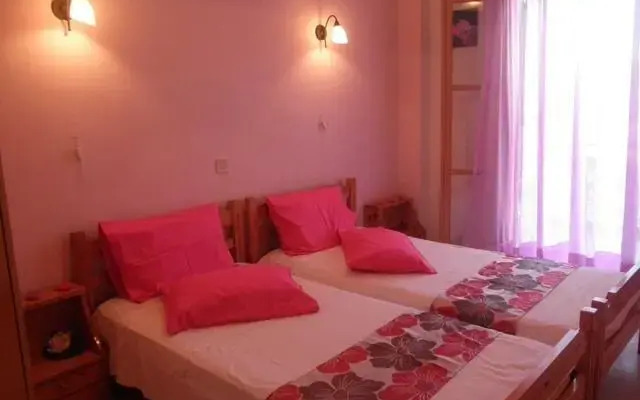 Agnes Rooms