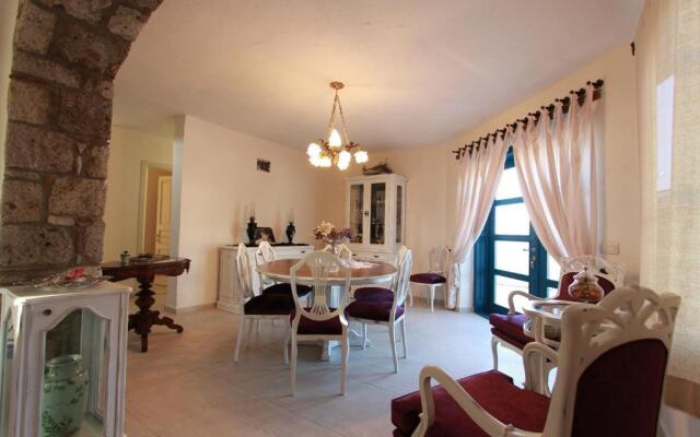 Alacati Min Otel
