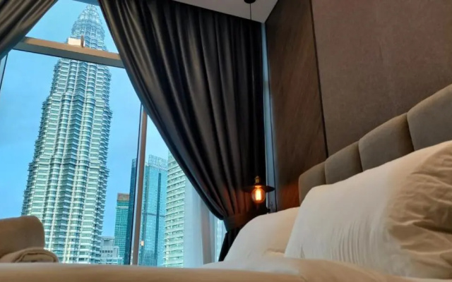 Sky Suites KLCC Homestay by BIRDY STAY – Guest Rooms – Kuala Lumpur