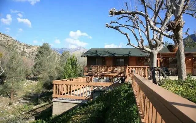 McCambridge Lodge