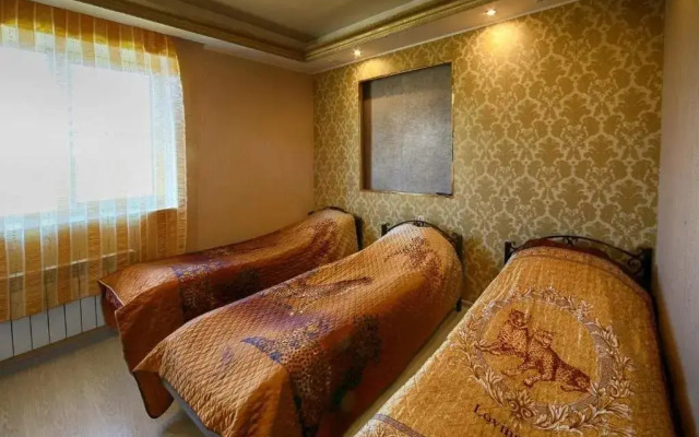 Motel Oasis