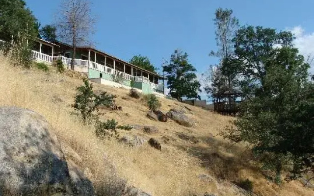 McCambridge Lodge