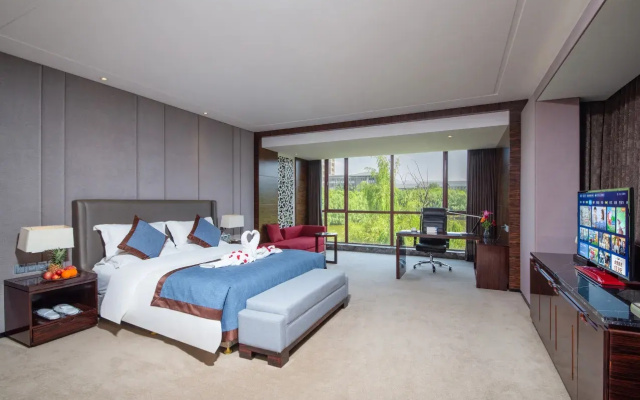Yunnan Lishui Yunquan Hotel (Yunshida South High-speed Railway Station)