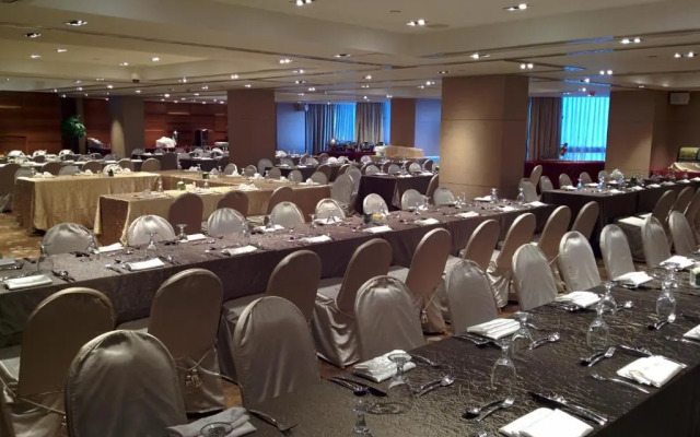 The Harbourview - Chinese YMCA of Hong Kong