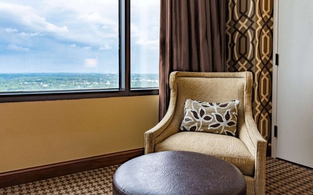 Hilton Alexandria Mark Center