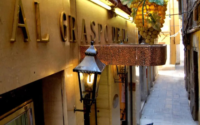 Hotel Graspo de Ua