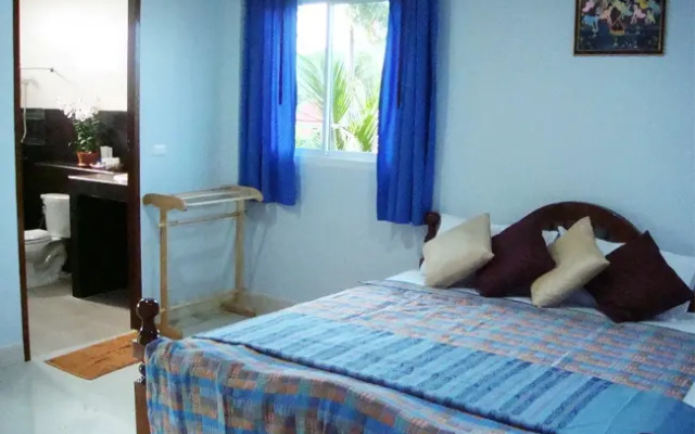 Naiharn Residence