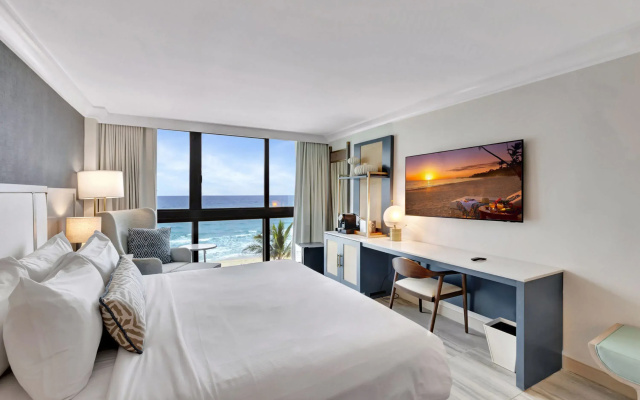 Tideline Palm Beach Ocean Resort and Spa