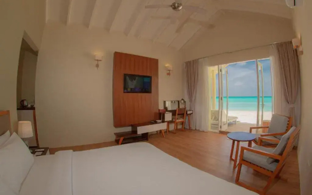 Paradise Hondaafushi Island Resort & Spa