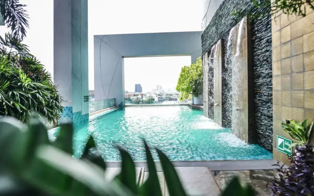 Grand Howard Hotel Bangkok