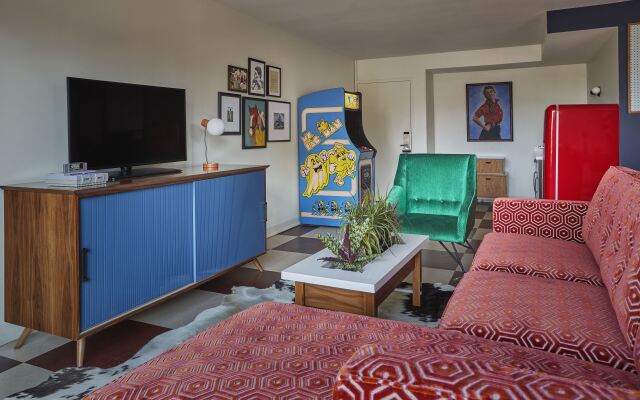 Graduate by Hilton Lincoln