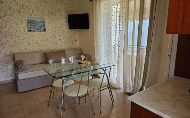 Corfu Glyfada Menigos Resort No01