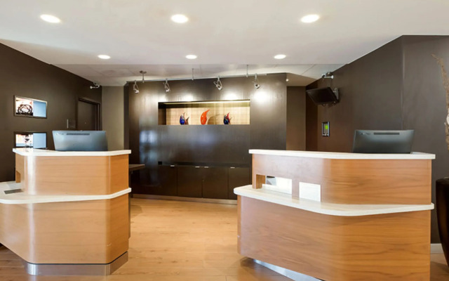 Sonesta Select Huntington Beach Fountain Valley