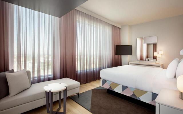 The Viv Hotel, Anaheim, a Tribute Portfolio Hotel