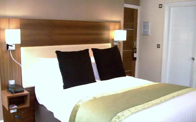 London Bloomsbury Square Hotel