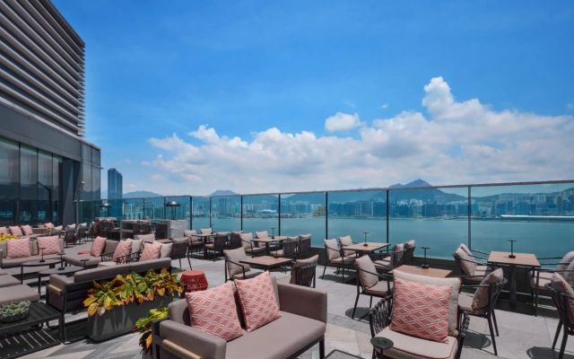 Hyatt Centric Victoria Harbour