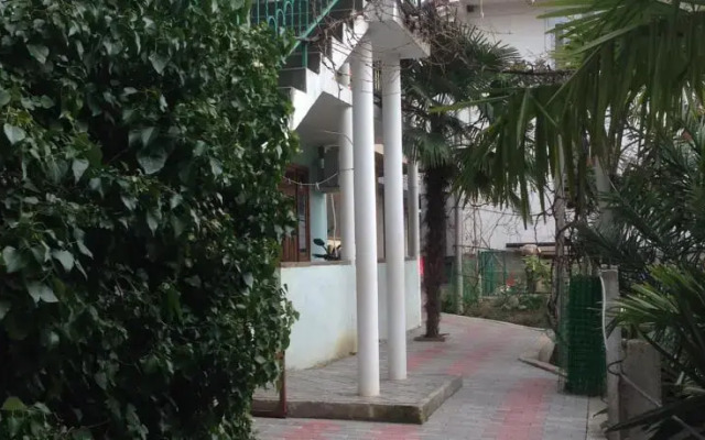 Guest House Bella