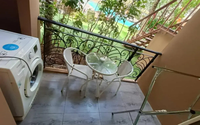 Atlantis Condo by Sompong