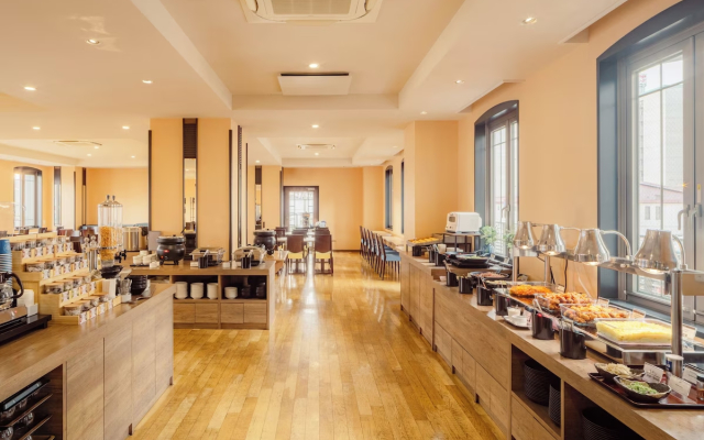 Nest&Rise Osaka Namba Hotel