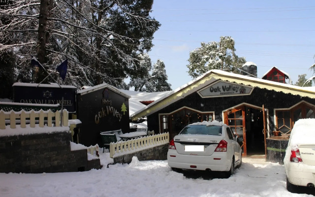 Hotel Oak Valley