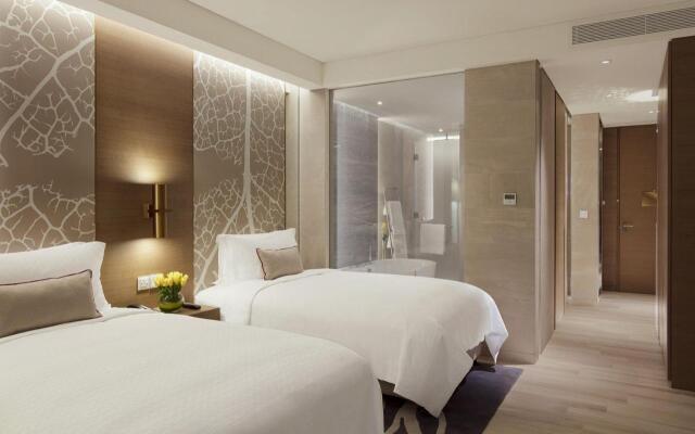Al Bandar Rotana – Creek