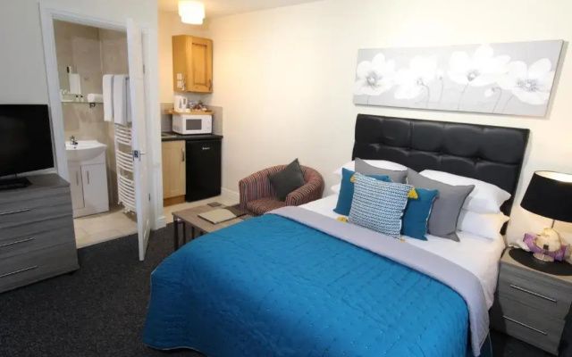 Holcombe House Aparthotel