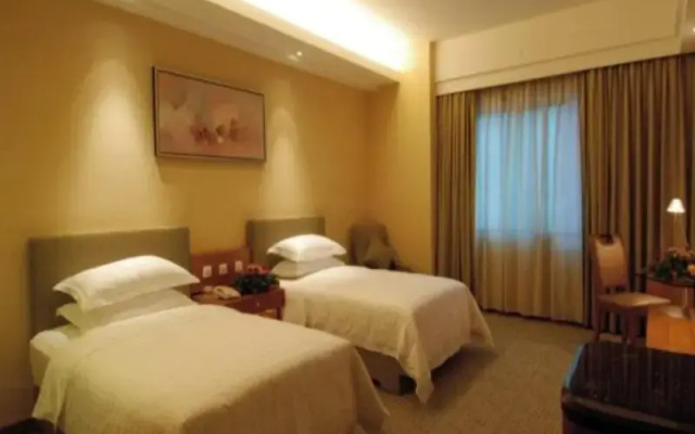 Jinrui Yangguang Hotel Pengzhou