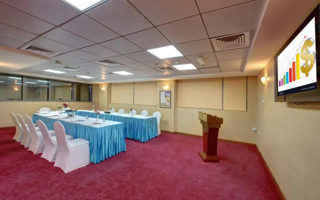 Sharjah Royal Tulip Hotel apartment