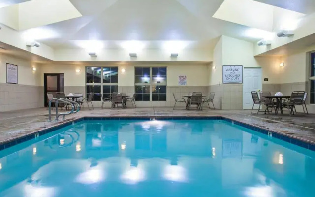 Staybridge Suites Fairfield Napa Valley Area by IHG