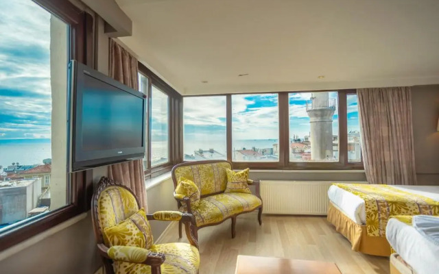 Tashkonak Studio Suites