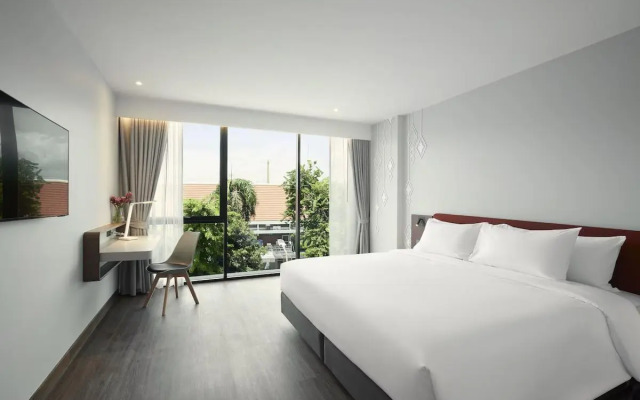 Centara Life Hotel Bangkok Phra Nakhon