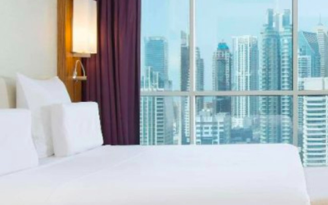 Deluxe Double room (full double bed)